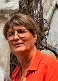 Portrait de Florence OUSTLANT
